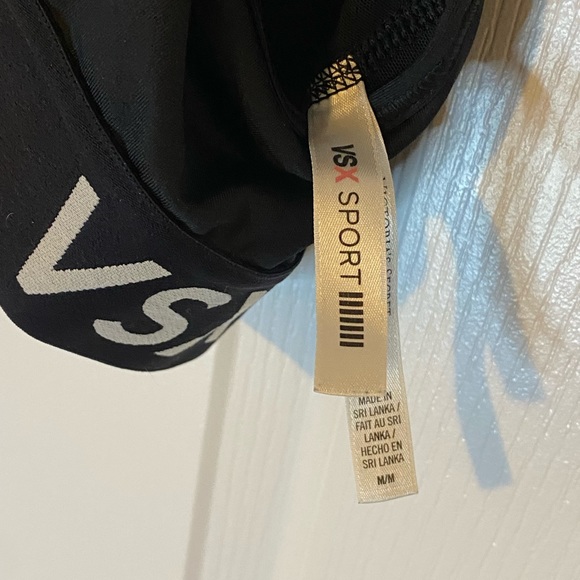 VICTORIA’S SECRET SPORTS BRA - Picture 5 of 7